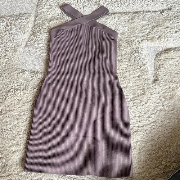 Babaton Dresses & Skirts - Aritzia Sculpt Babaton Ribbed Knit Dress